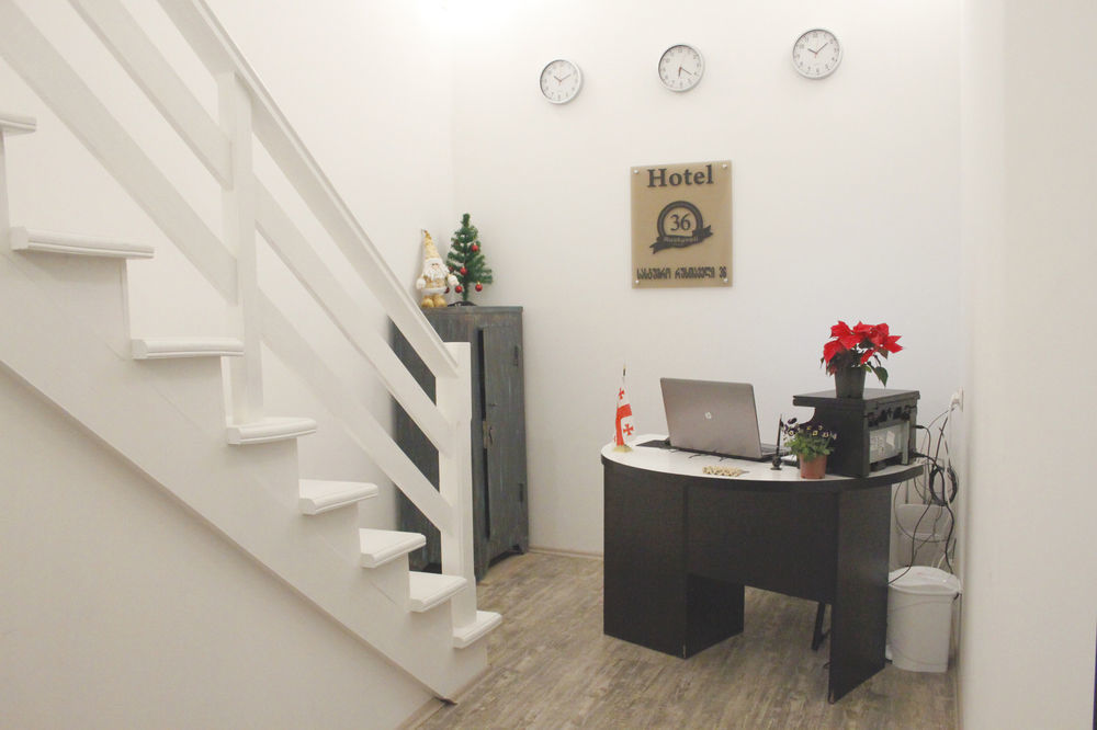 Apartment On Rustaveli Avenue ティビリシ エクステリア 写真