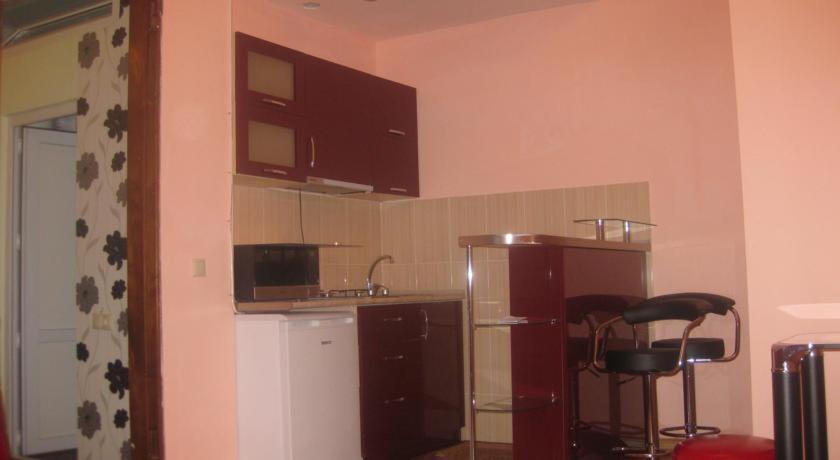 Apartment On Rustaveli Avenue ティビリシ エクステリア 写真